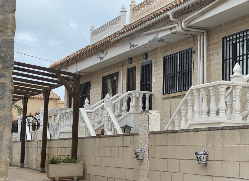 Reventa - Townhouse / Duplex - La Mata - Playa