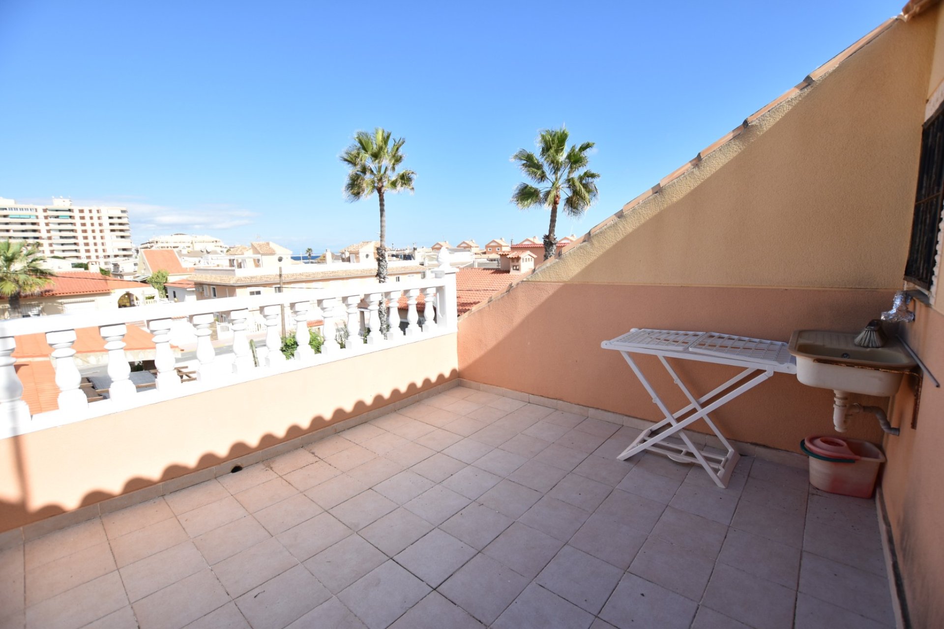 Reventa - Townhouse / Duplex - La Mata