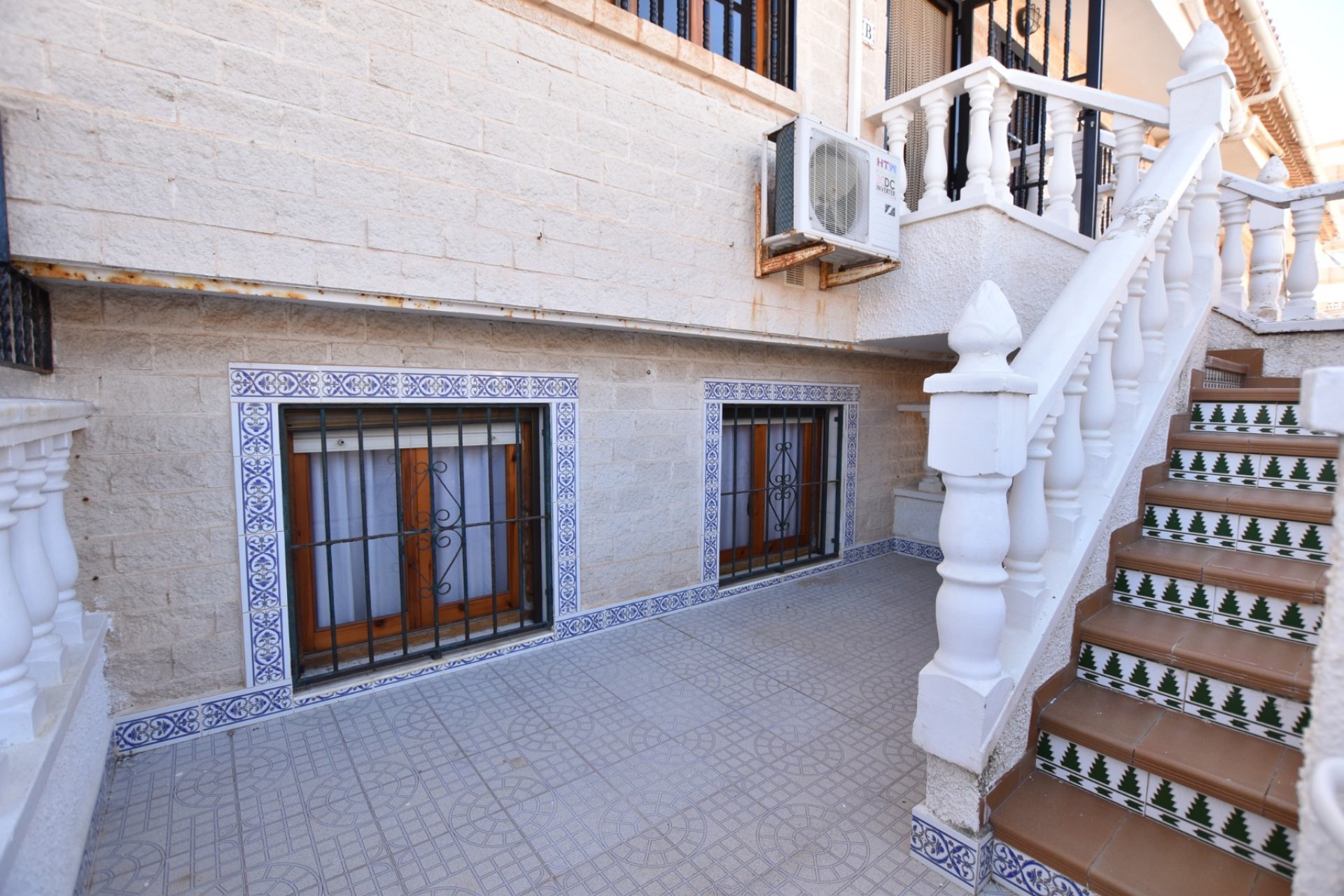 Reventa - Townhouse / Duplex - La Mata