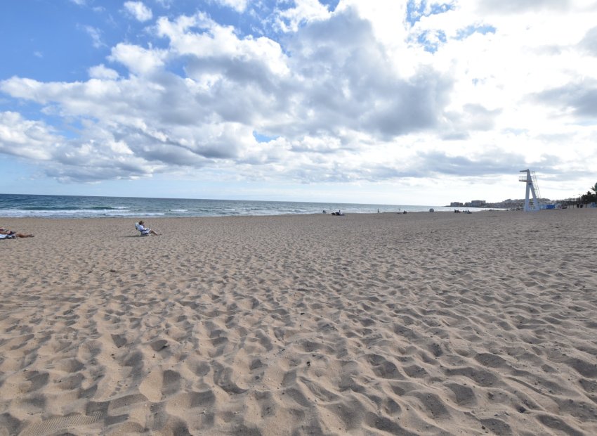 Reventa - Townhouse / Duplex - La Mata