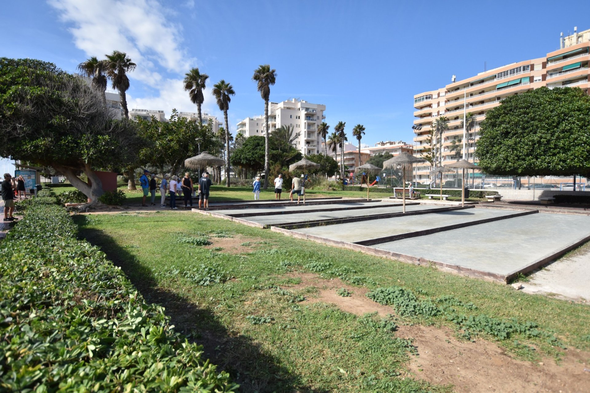 Reventa - Townhouse / Duplex - La Mata