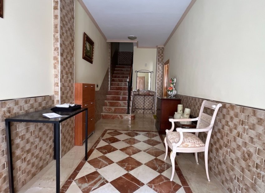 Reventa - Townhouse / Duplex - La Nucía - town