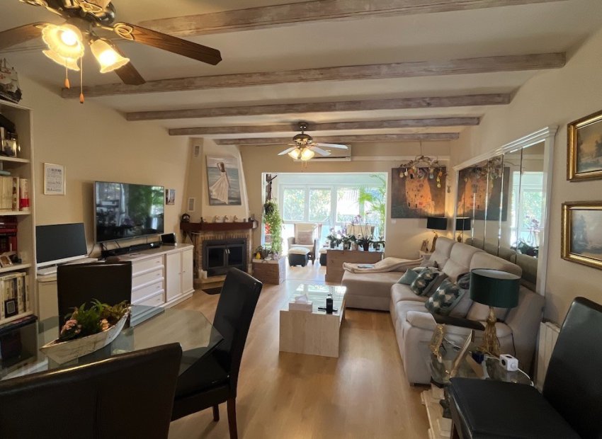 Reventa - Townhouse / Duplex - La Nucía - Urbanizaciones