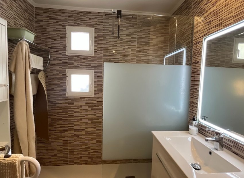 Reventa - Townhouse / Duplex - La Nucía - Urbanizaciones