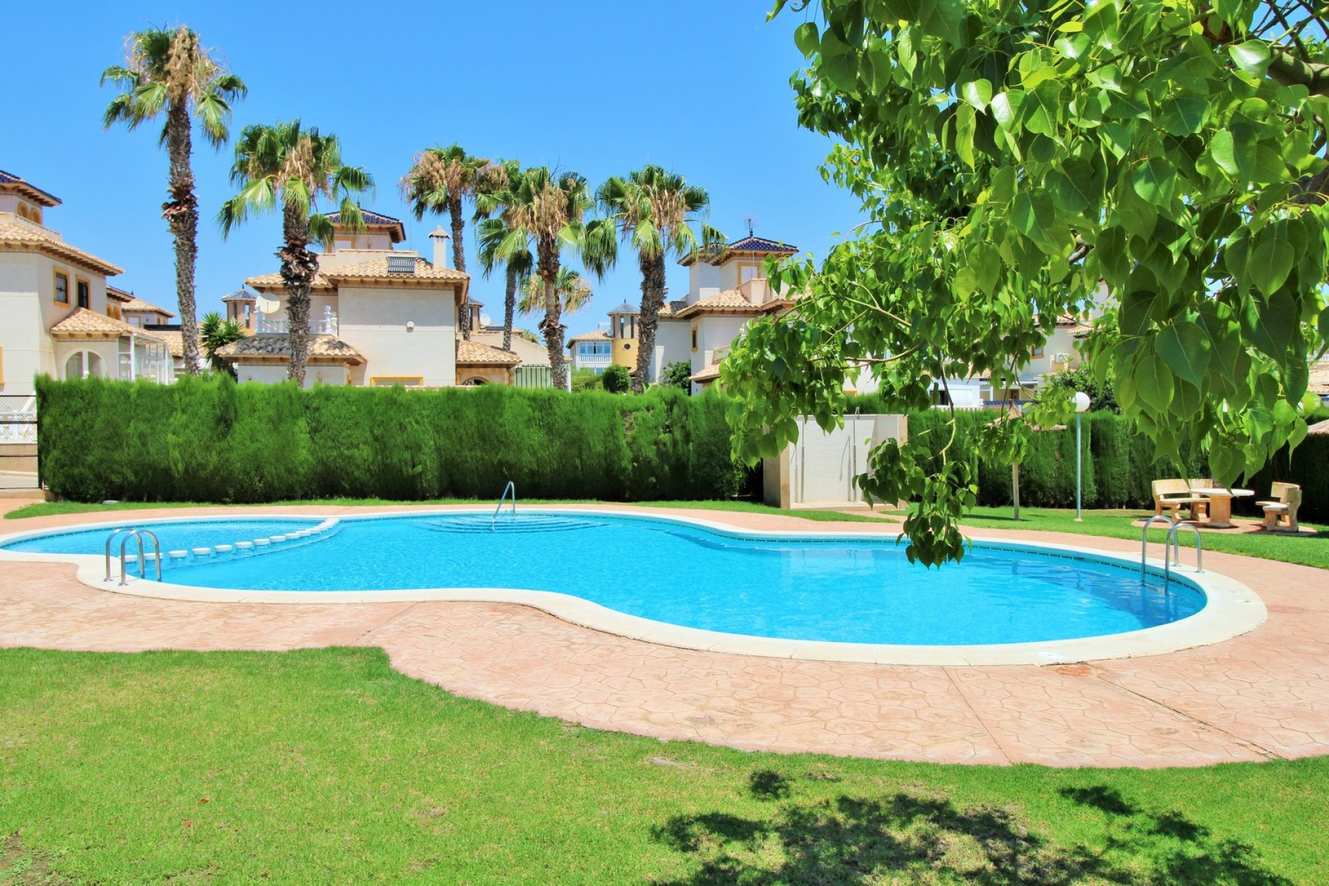 Reventa - Townhouse / Duplex - La Zenia