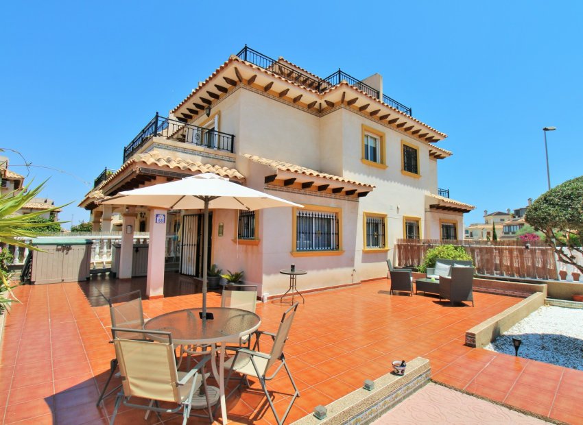 Reventa - Townhouse / Duplex - La Zenia