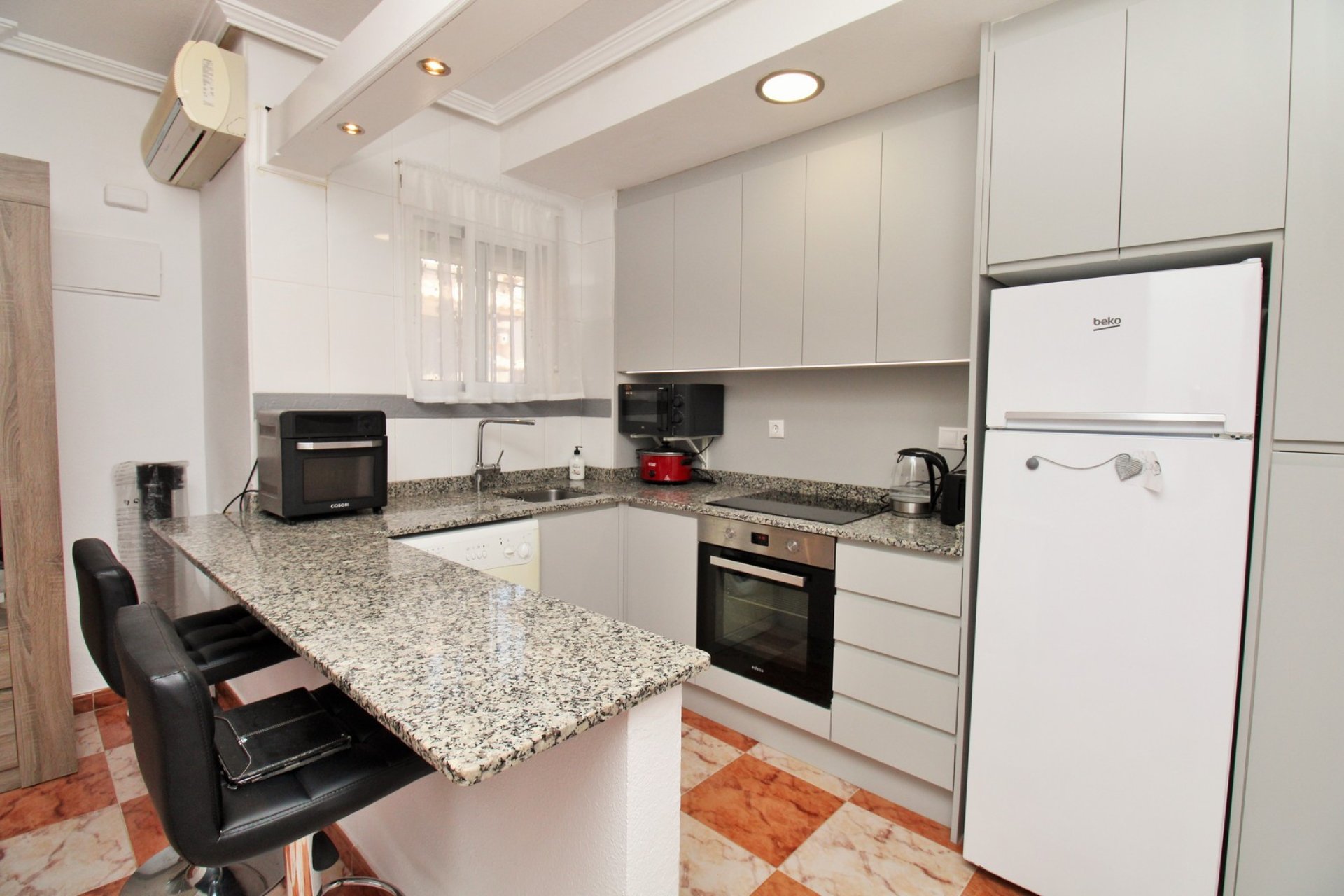 Reventa - Townhouse / Duplex - La Zenia