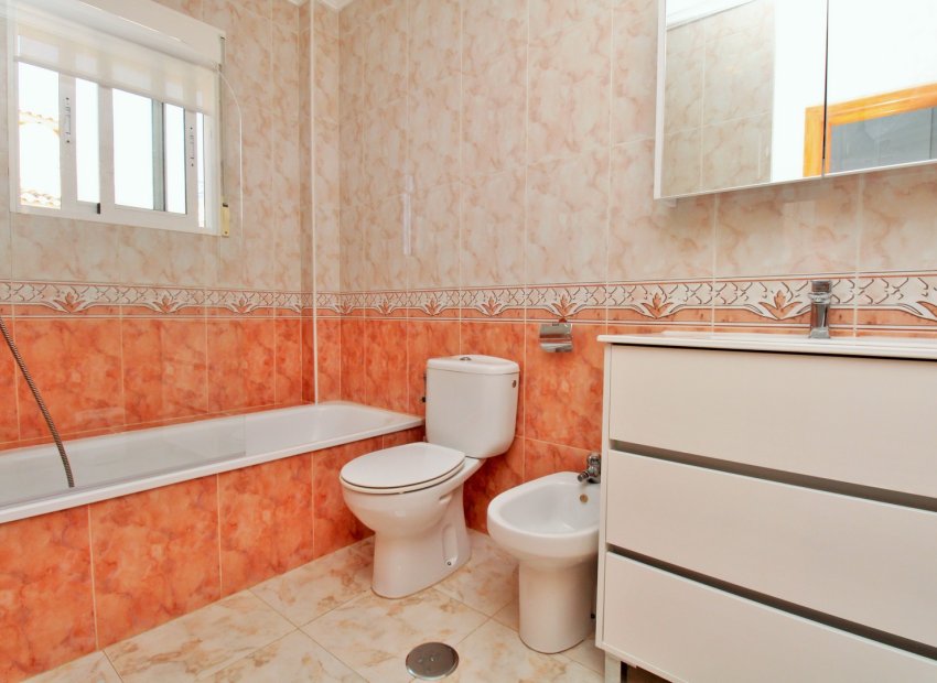 Reventa - Townhouse / Duplex - La Zenia