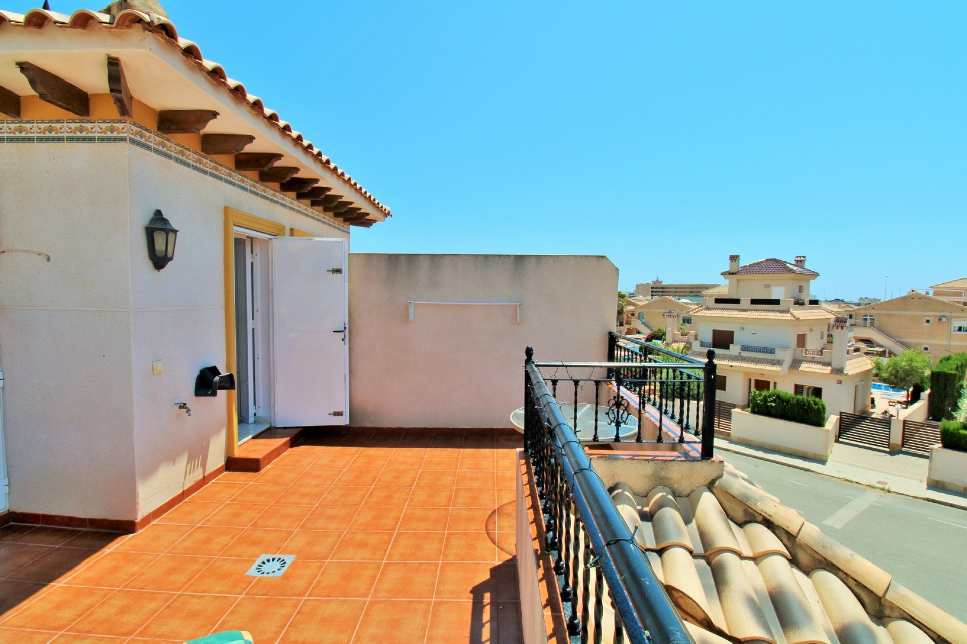 Reventa - Townhouse / Duplex - La Zenia