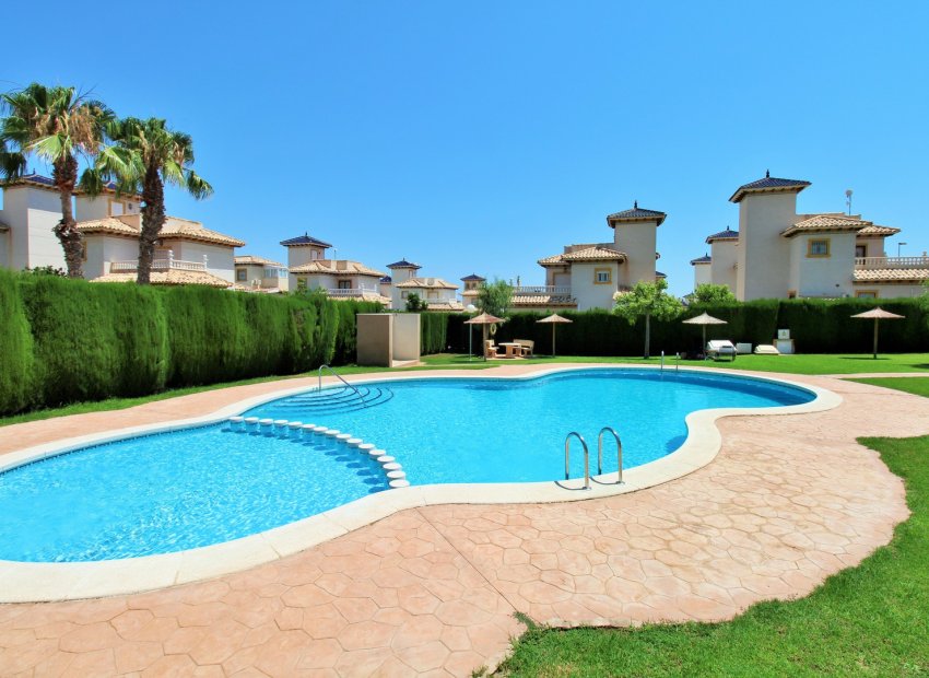 Reventa - Townhouse / Duplex - La Zenia
