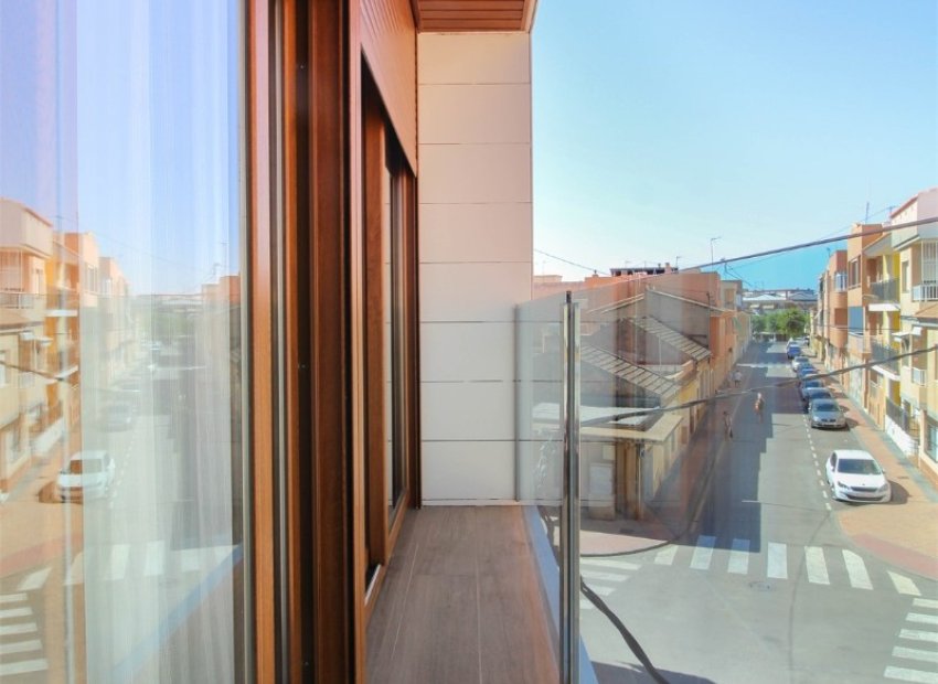 Reventa - Townhouse / Duplex - Los Alcázares