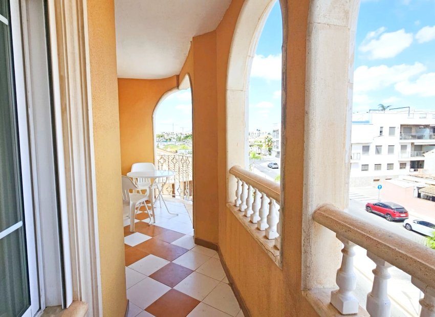 Reventa - Townhouse / Duplex - Los Alcázares