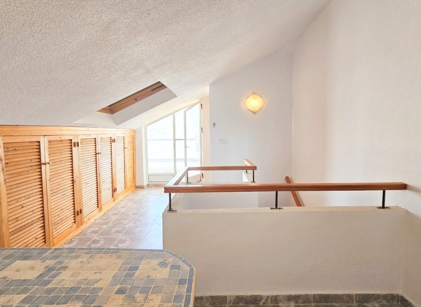 Reventa - Townhouse / Duplex - Los Alcázares