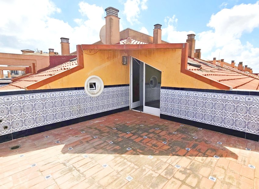 Reventa - Townhouse / Duplex - Los Alcázares