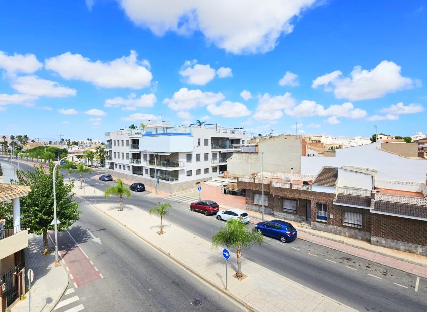 Reventa - Townhouse / Duplex - Los Alcázares