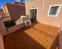 Reventa - Townhouse / Duplex - Los Montesinos - La Herrada