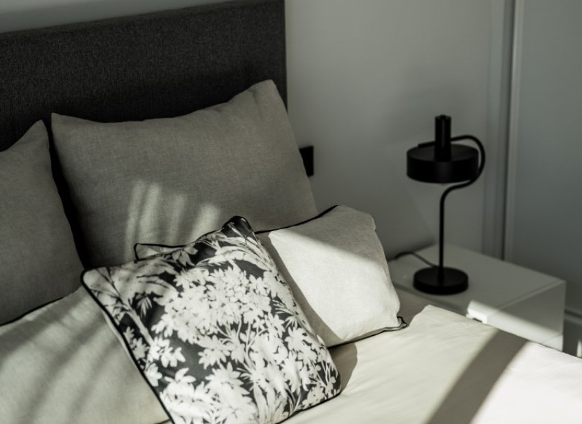 Reventa - Townhouse / Duplex - Marbella - Nueva Andalucía