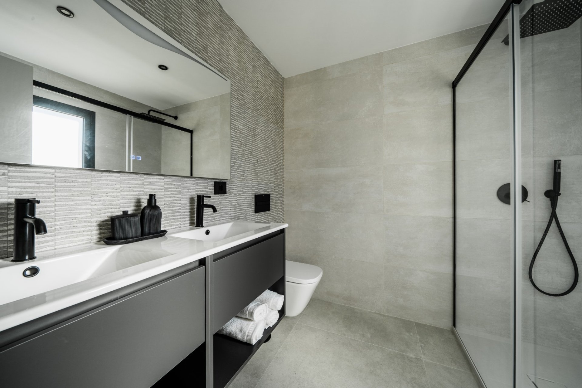 Reventa - Townhouse / Duplex - Marbella - Nueva Andalucía