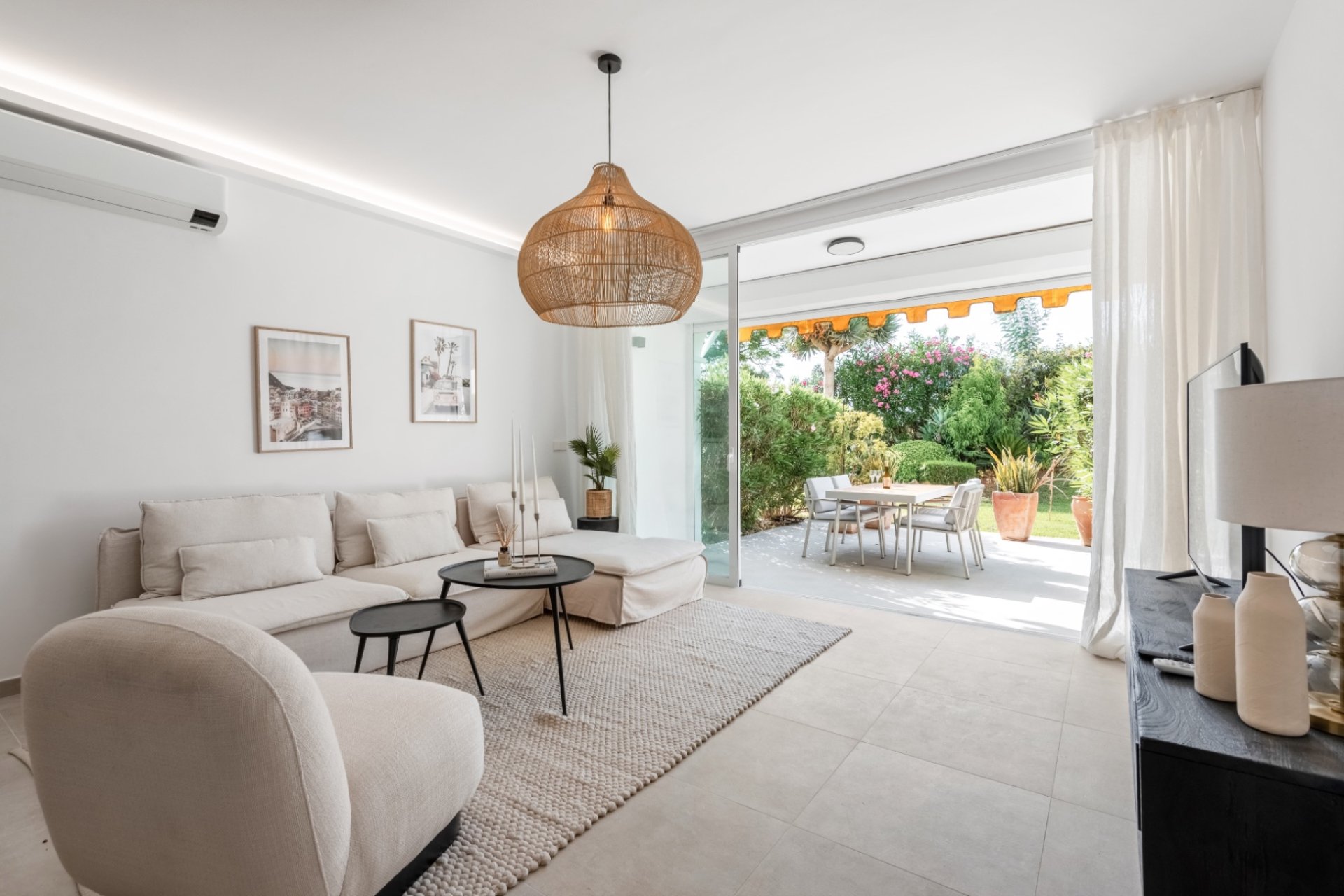 Reventa - Townhouse / Duplex - Marbella - Nueva Andalucía