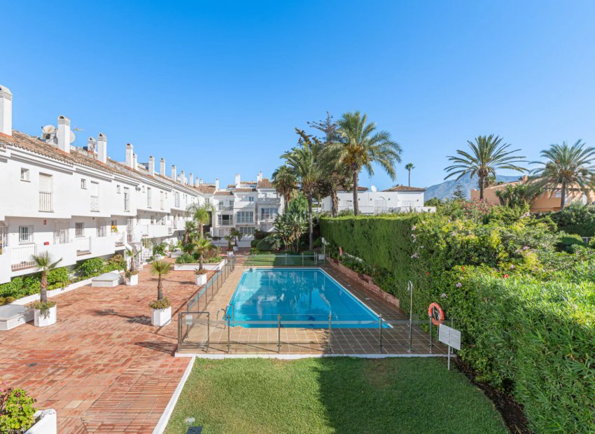 Reventa - Townhouse / Duplex - Marbella - Puerto Banús