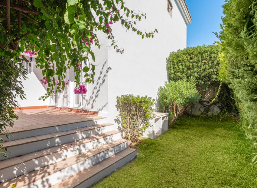 Reventa - Townhouse / Duplex - Marbella - Puerto Banús