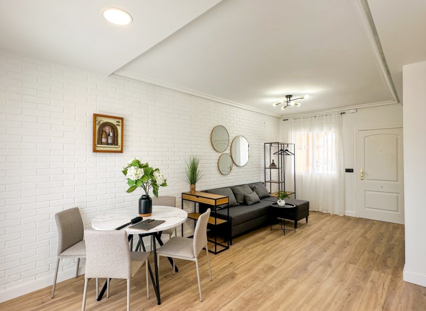 Reventa - Townhouse / Duplex - Orihuela Costa - La Regia
