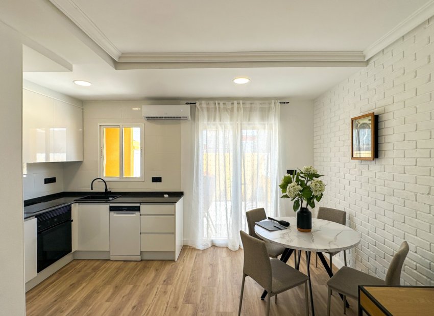 Reventa - Townhouse / Duplex - Orihuela Costa - La Regia