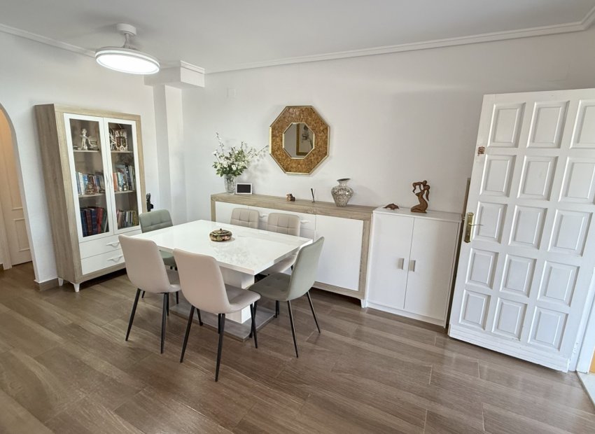 Reventa - Townhouse / Duplex - Orihuela Costa - La Zenia