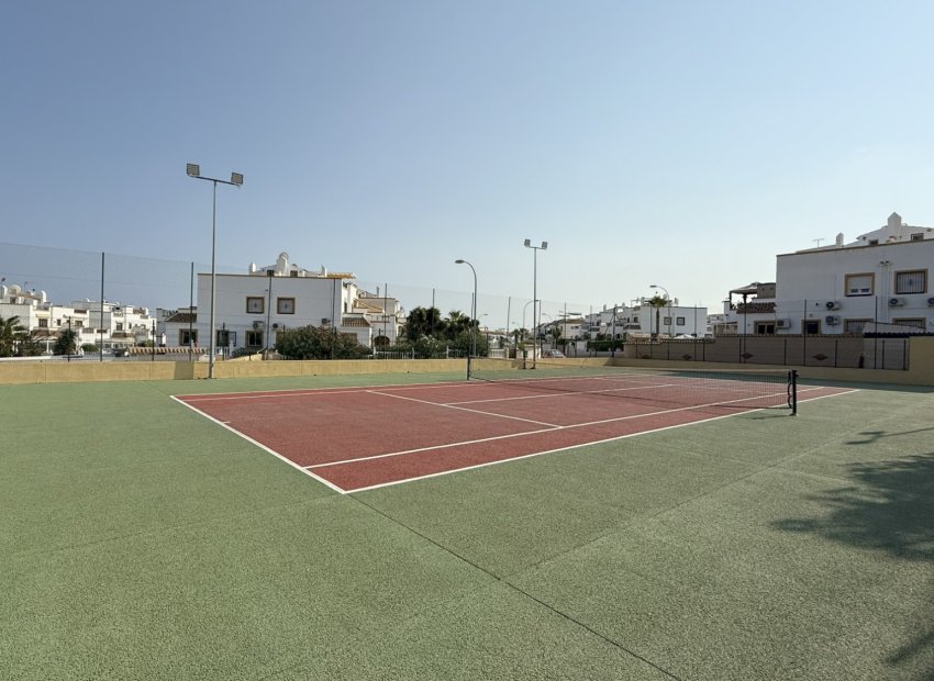 Reventa - Townhouse / Duplex - Orihuela Costa - La Zenia