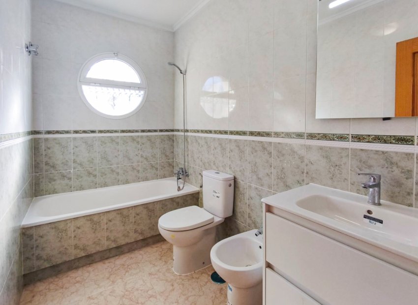 Reventa - Townhouse / Duplex - Orihuela Costa - Los Altos