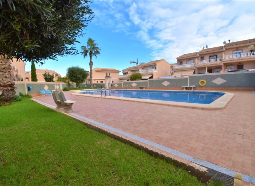 Reventa - Townhouse / Duplex - Orihuela Costa - Los Balcones