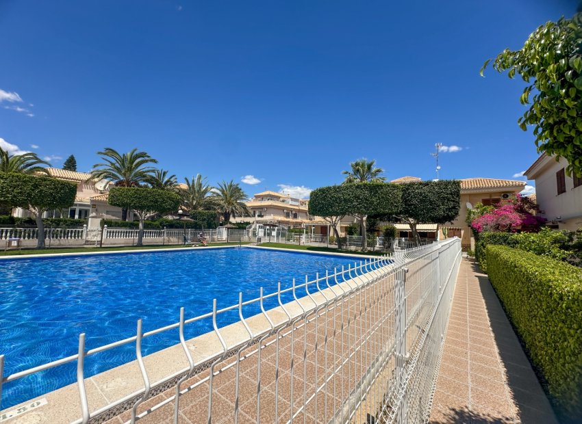 Reventa - Townhouse / Duplex - Orihuela Costa - Playa Flamenca