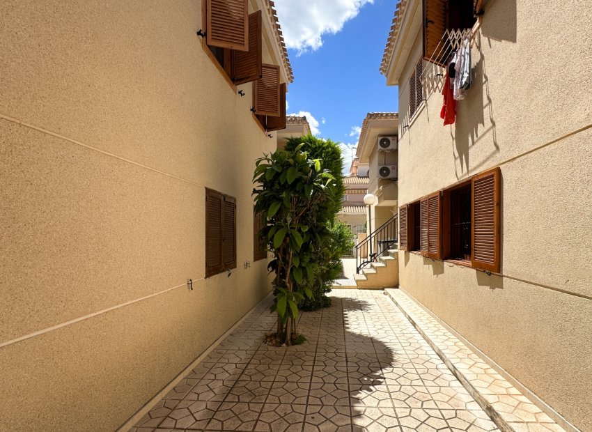 Reventa - Townhouse / Duplex - Orihuela Costa - Playa Flamenca