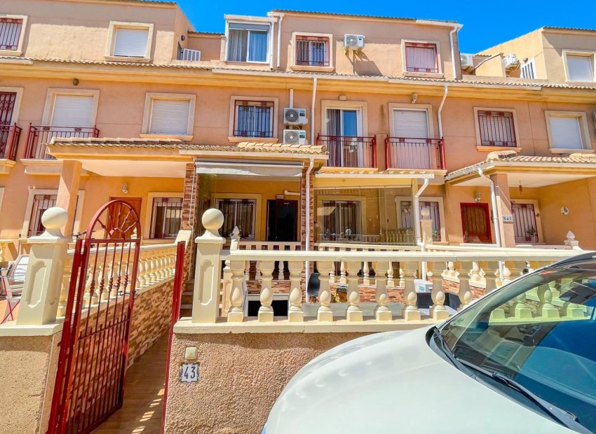 Reventa - Townhouse / Duplex - Orihuela Costa - Playa Flamenca
