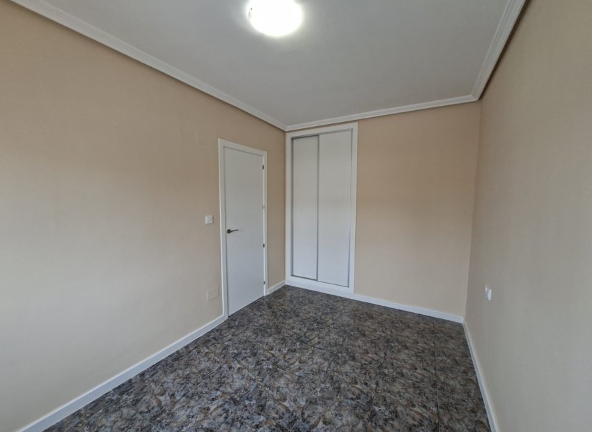Reventa - Townhouse / Duplex - Orihuela Costa - Playa Flamenca
