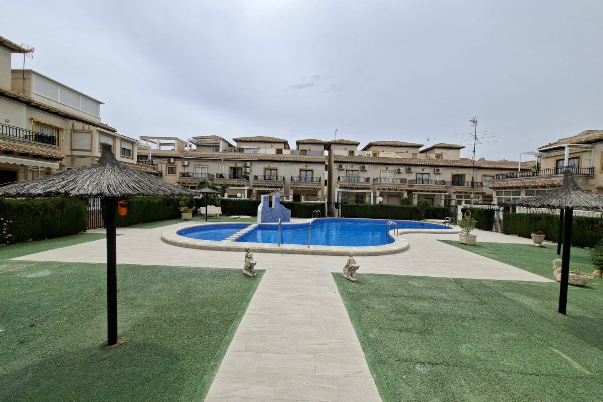 Reventa - Townhouse / Duplex - Orihuela Costa - Playa Flamenca