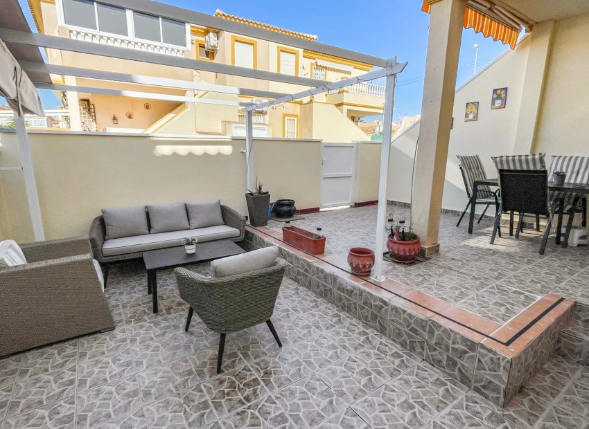Reventa - Townhouse / Duplex - Orihuela Costa - Playa Flamenca
