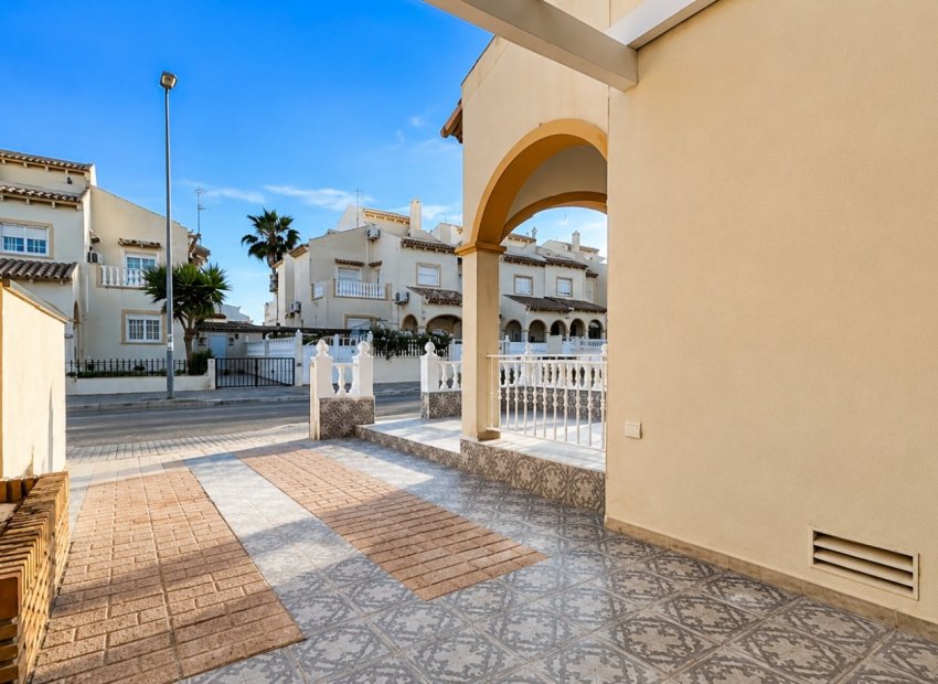 Reventa - Townhouse / Duplex - Orihuela Costa - Playa Flamenca