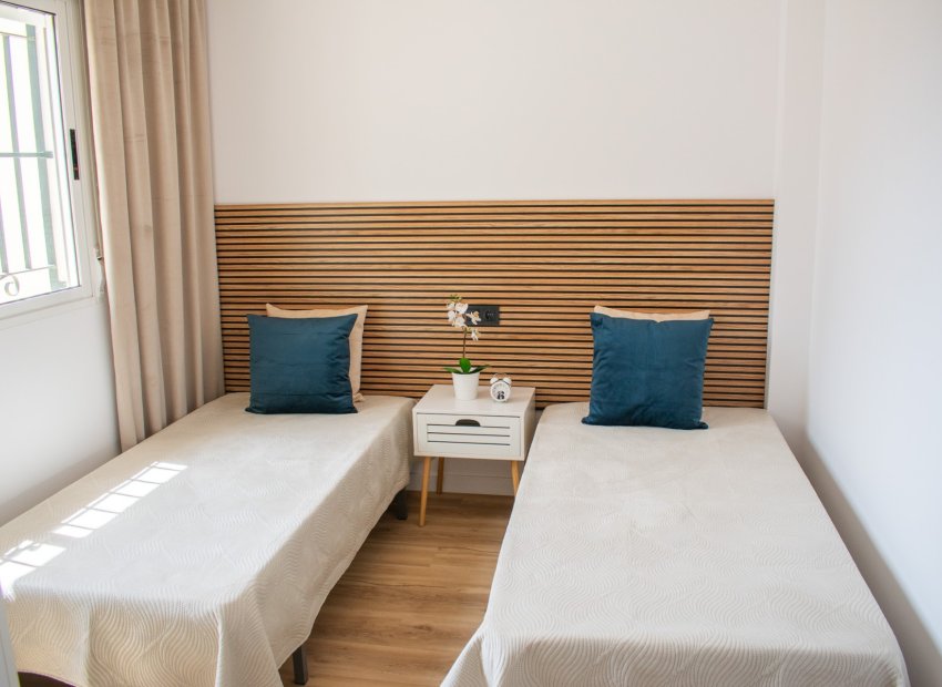 Reventa - Townhouse / Duplex - Orihuela Costa - Punta Prima