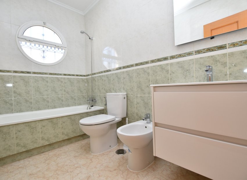 Reventa - Townhouse / Duplex - Orihuela Costa - Punta Prima