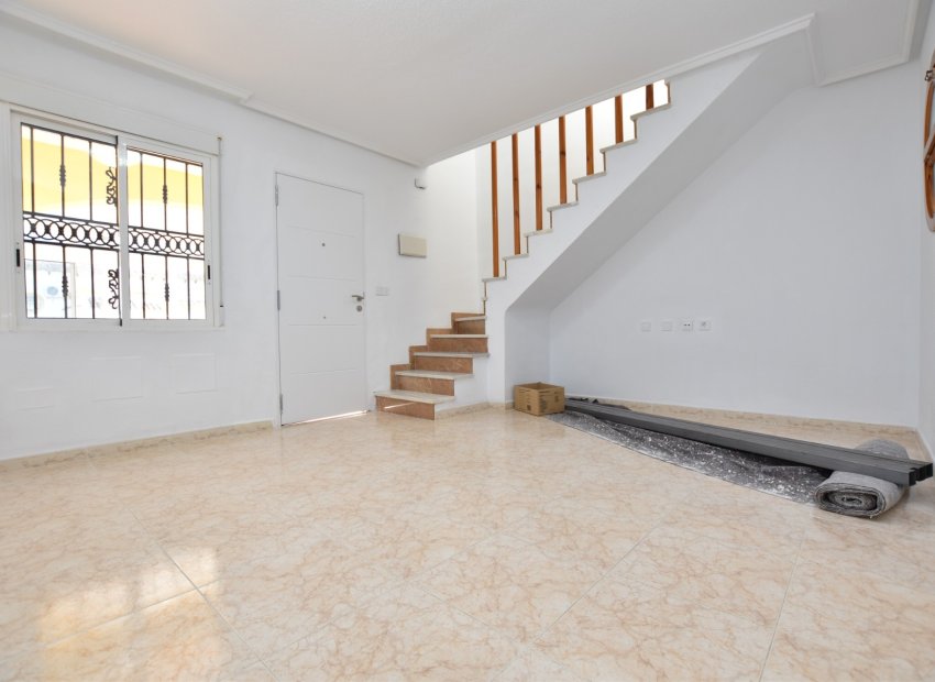 Reventa - Townhouse / Duplex - Orihuela Costa - Punta Prima