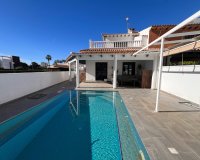 Reventa - Townhouse / Duplex - Orihuela Costa - Punta Prima