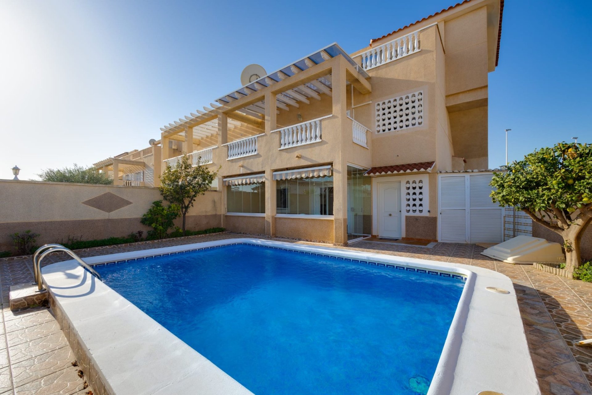 Reventa - Townhouse / Duplex - Orihuela Costa - Punta Prima