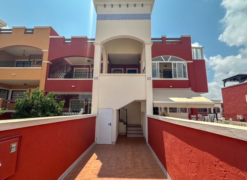 Reventa - Townhouse / Duplex - Orihuela Costa - Punta Prima