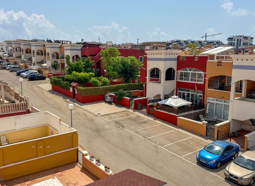 Reventa - Townhouse / Duplex - Orihuela Costa - Punta Prima