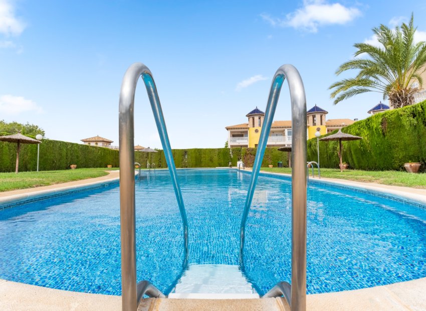 Reventa - Townhouse / Duplex - Orihuela Costa - Villamartín