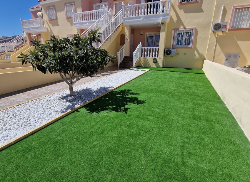 Reventa - Townhouse / Duplex - Orihuela Costa - Villamartín