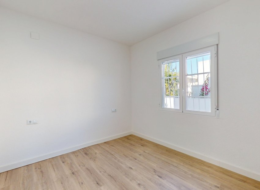 Reventa - Townhouse / Duplex - Orihuela Costa - Villamartin