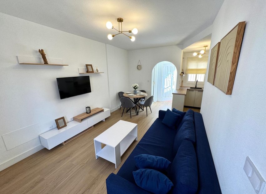 Reventa - Townhouse / Duplex - Orihuela Costa - Villamartín