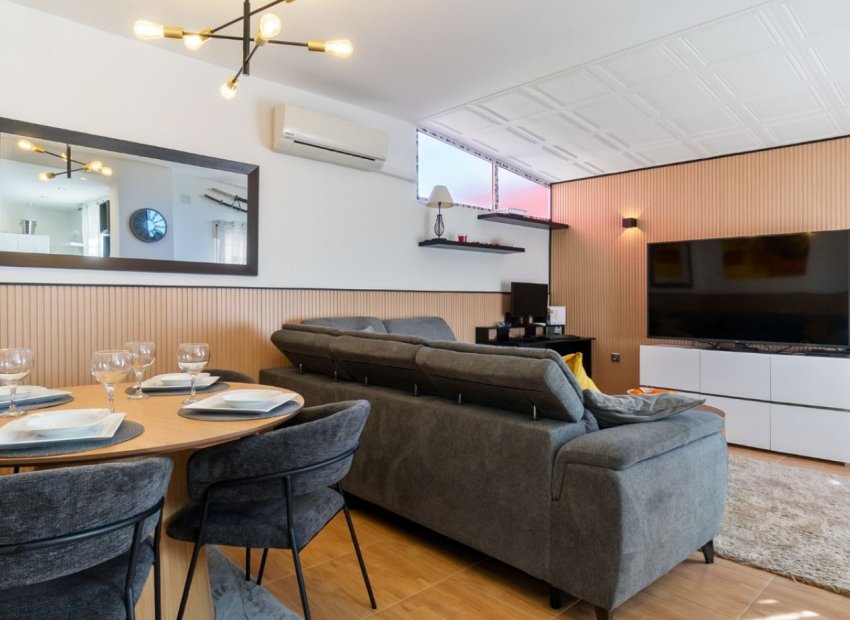 Reventa - Townhouse / Duplex - Orihuela Costa - Villamartín